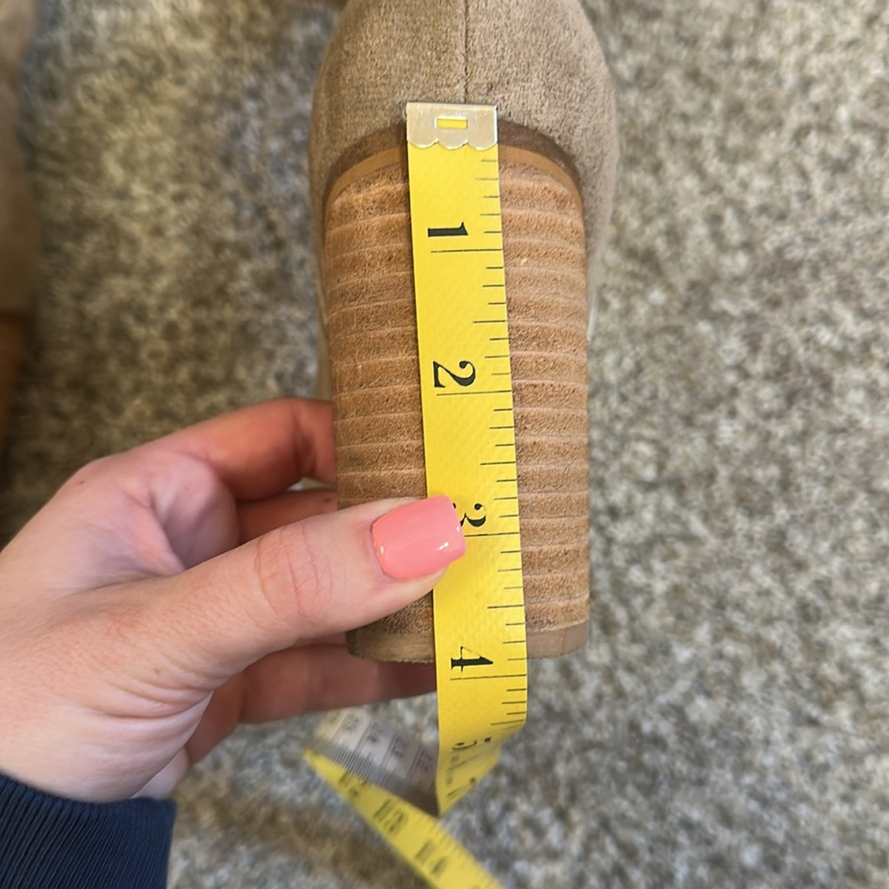 Women's Tan Knee-High Boots - Picture 6 of 10